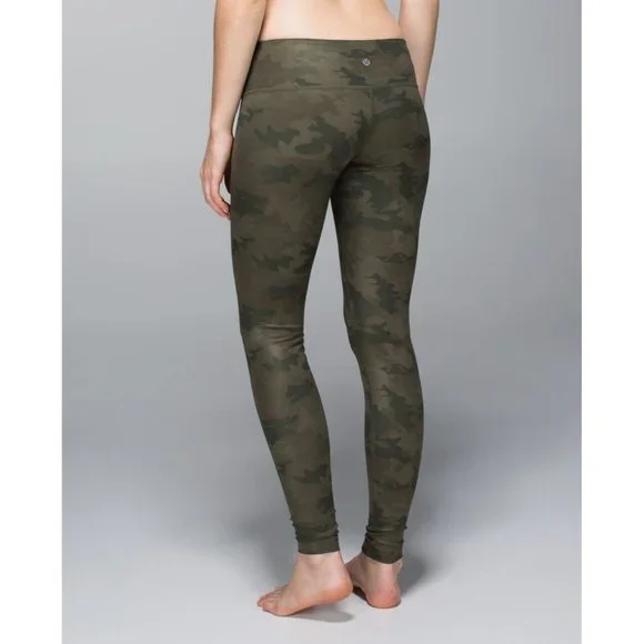 Lululemon Leggings Camo Wunder Under Pant Savasana Full On Luxtreme - Picture 3 of 12